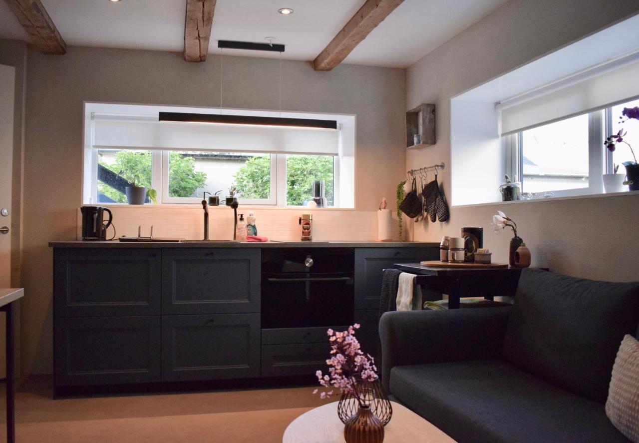 The Sybilla Apartment - Cosy And Modern Basement Apartment Klaksvík Kültér fotó